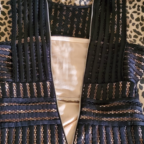 Endless Rose lace dress Size Small - Picture 7 of 15